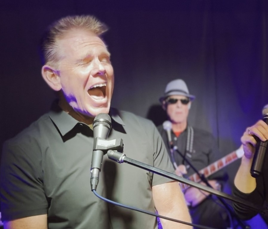 Jay O'Brien – Keys and Vocals for The SideKarz