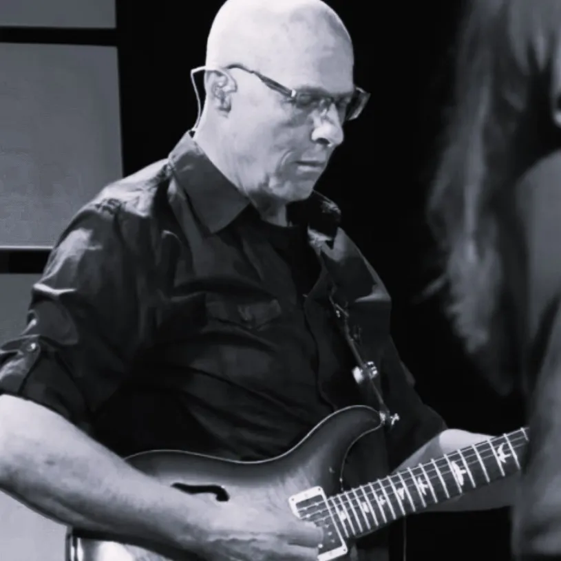 John Cole – Lead Guitar for The SideKarz